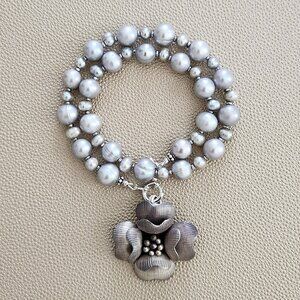 SILVER PEARL NECKLACE W/ CAMELLIA PENDANT--16"
